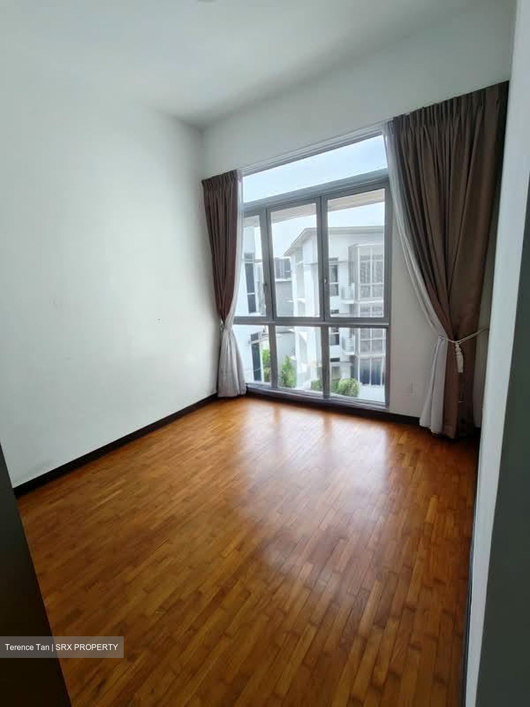 euHabitat (D14), Condominium #603758761